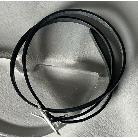 Banana Republic | Black Leather Belt | Size L 34-38 in | Silver Buckle | EUC - Picture 3 of 7
